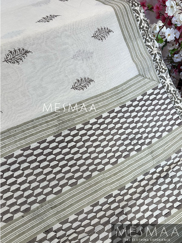 Cotton printed saree