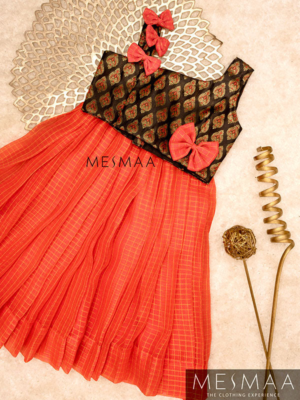 Black orange crop top skirt for kids