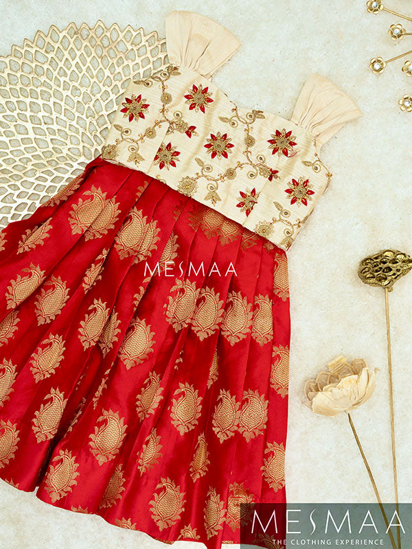 Half white crimson red crop top skirt for kids