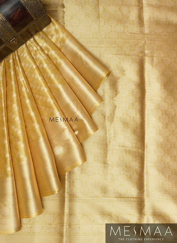 Semi tissue saree