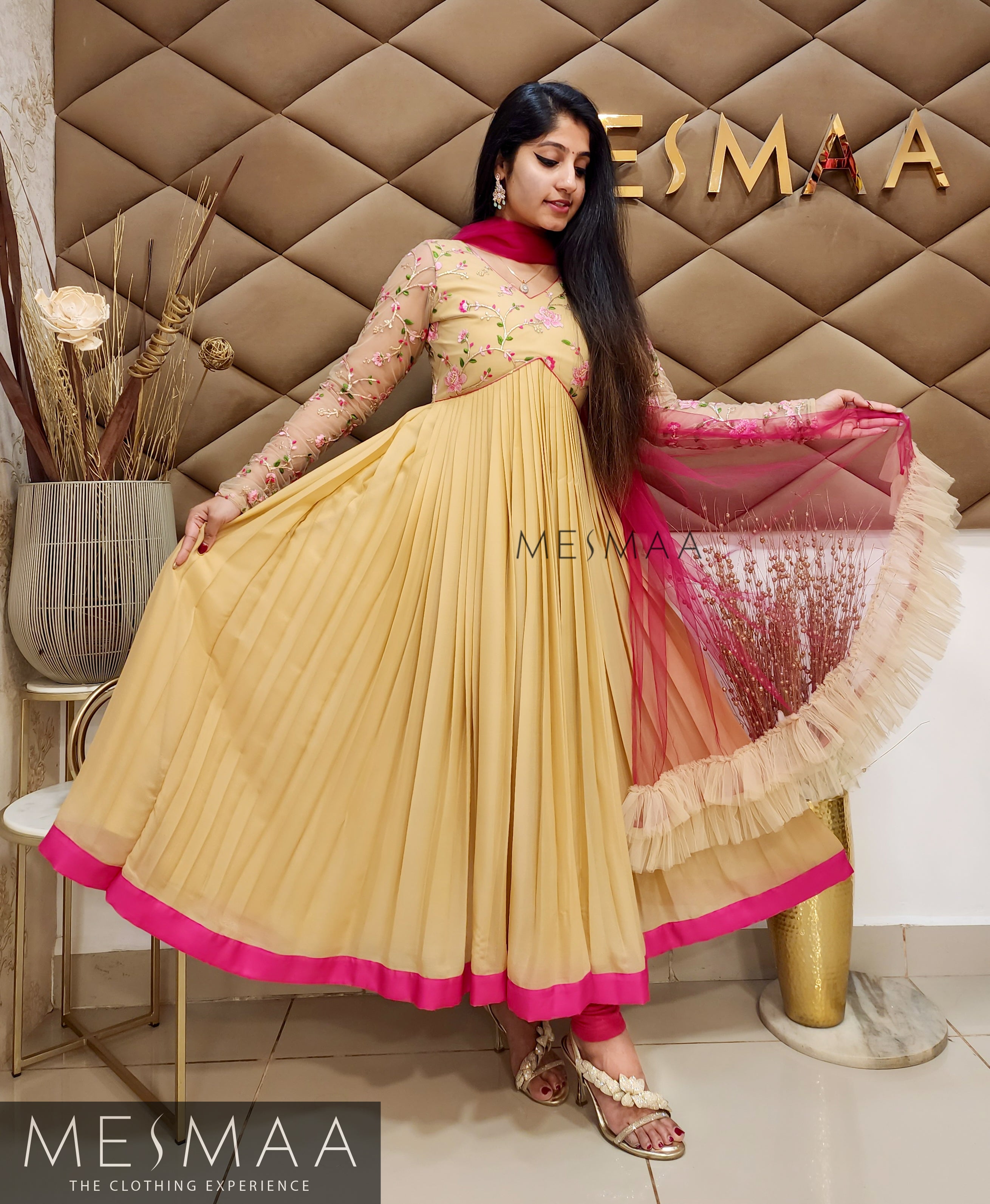 Biscuit rani pink anarkali.
