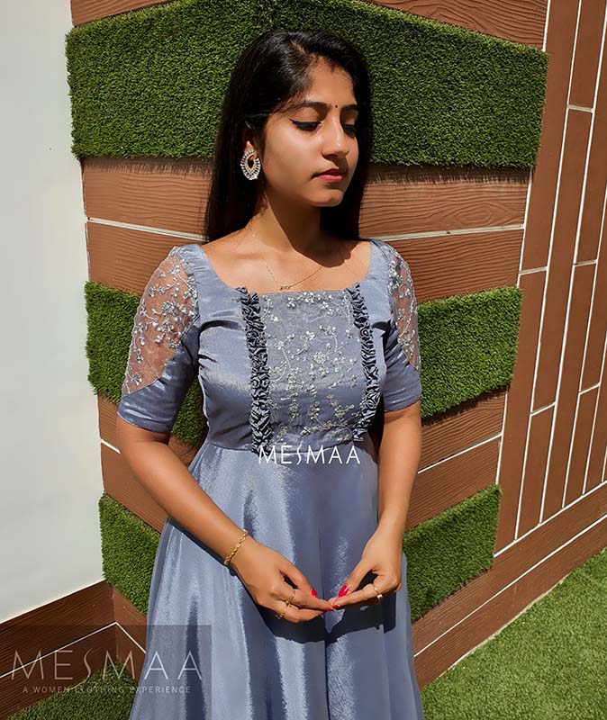 Grey pink georgette dress