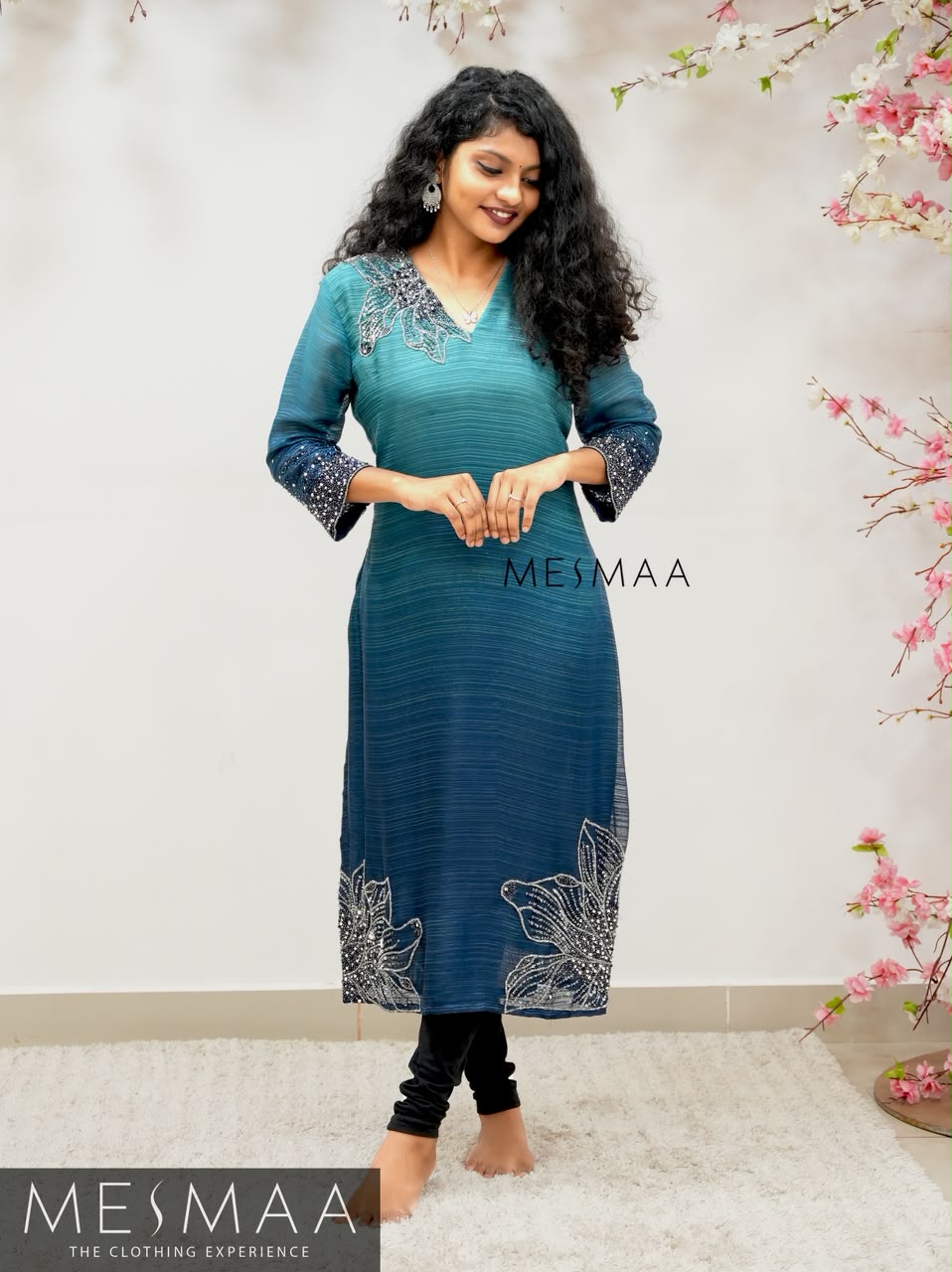 Oceanic flora kurti.