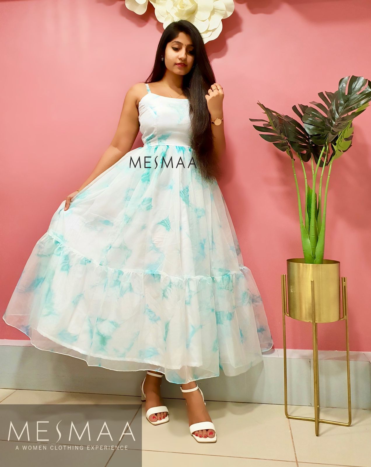 White tye n dye dress.