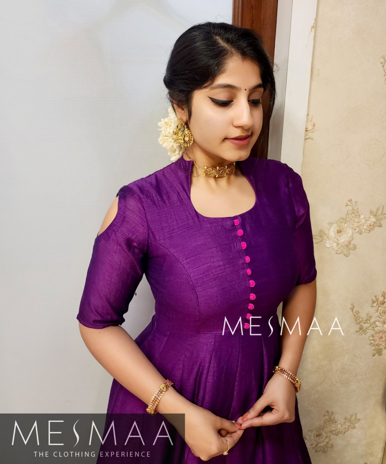 Violet Fuchsia Pink Banarasi dupatta gown.