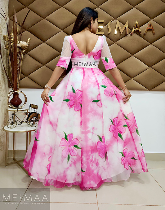 Pink white floral gown – Mesmaa